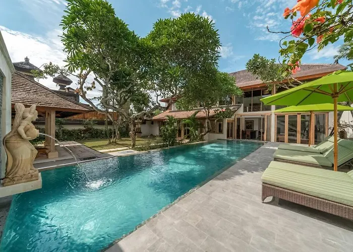 Balinese Luxury Amisha Villa: 4br In ヴィラ