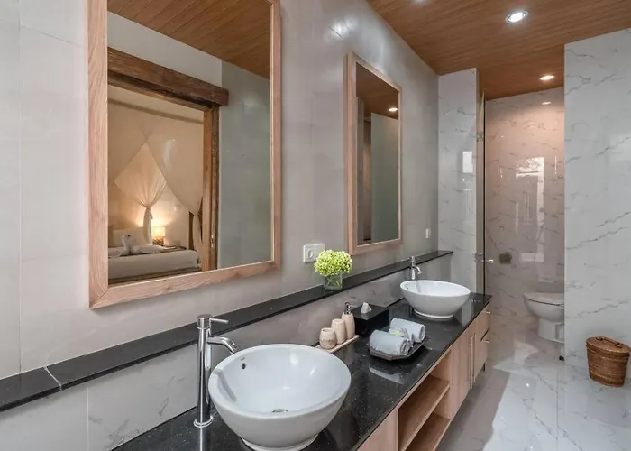 Balinese Luxury Amisha Villa: 4br In スミニャック