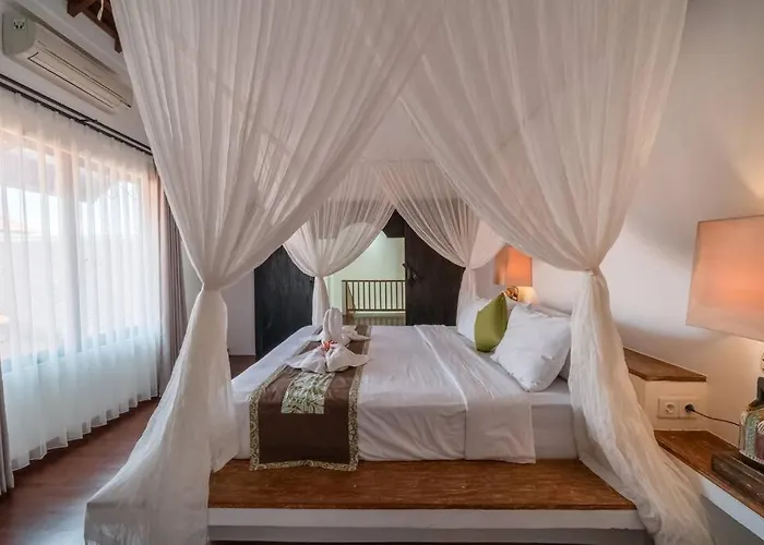 Balinese Luxury Amisha Villa: 4br In * スミニャック
