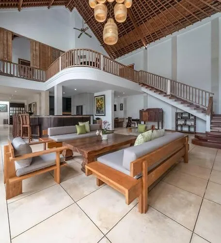 Balinese Luxury Amisha Villa: 4br In ヴィラ